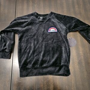 NWT tiny whales be you black sweater size 4 unisex
